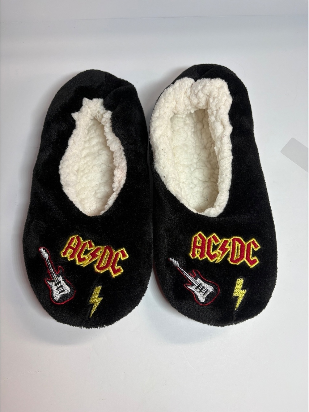 AC/DC Black Plush Slippers Sherpa Lined Guitar Lightning Bolt Rock Band